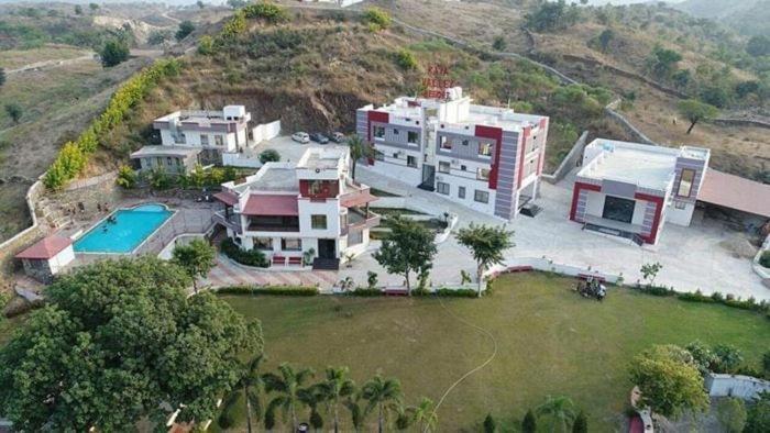 Meera Valley Resort By Nexottel Udaipur Exteriör bild