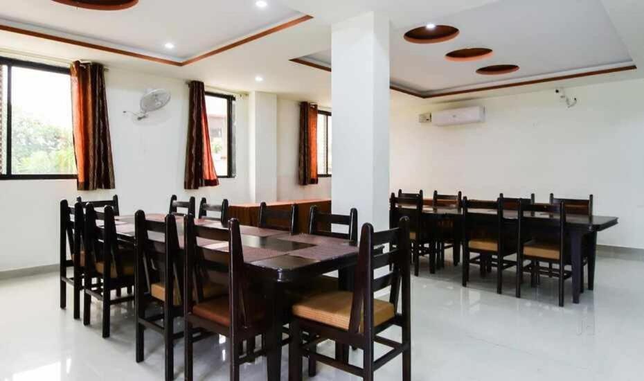 Meera Valley Resort By Nexottel Udaipur Exteriör bild