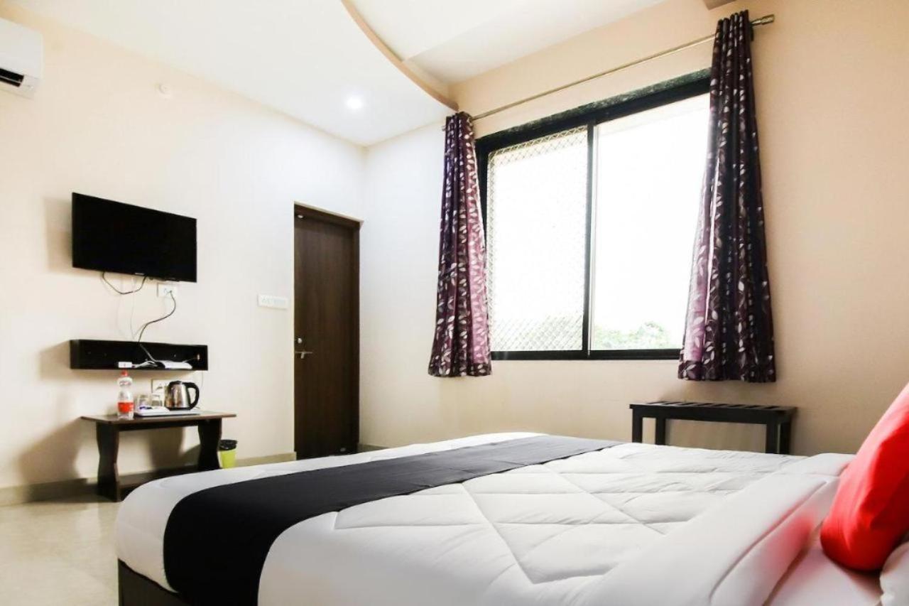 Meera Valley Resort By Nexottel Udaipur Exteriör bild
