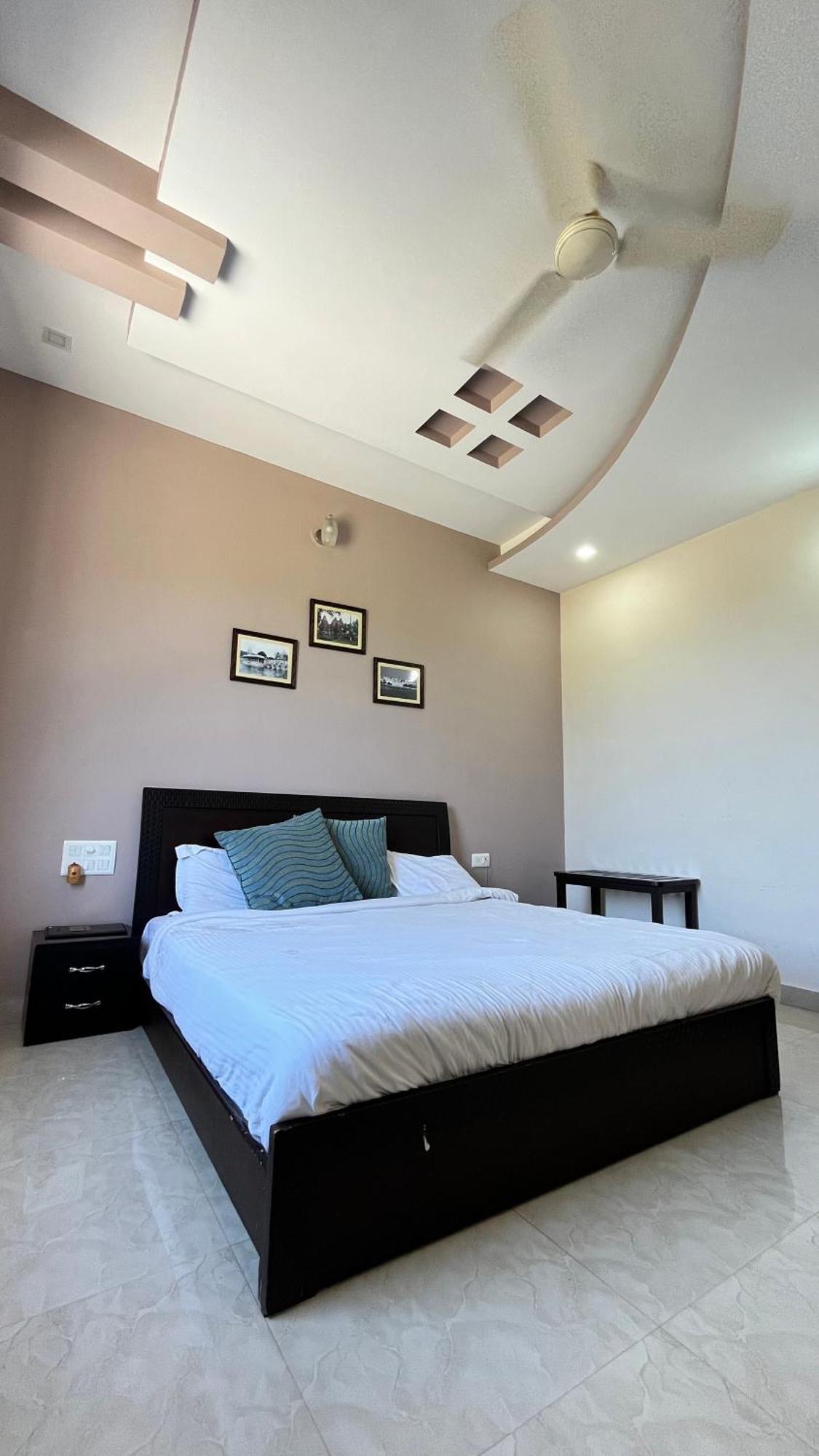 Meera Valley Resort By Nexottel Udaipur Exteriör bild